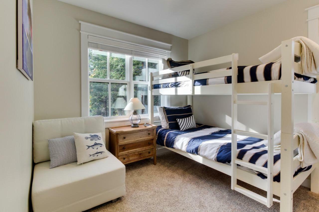 Orcas Beach Cottage Eastsound Экстерьер фото