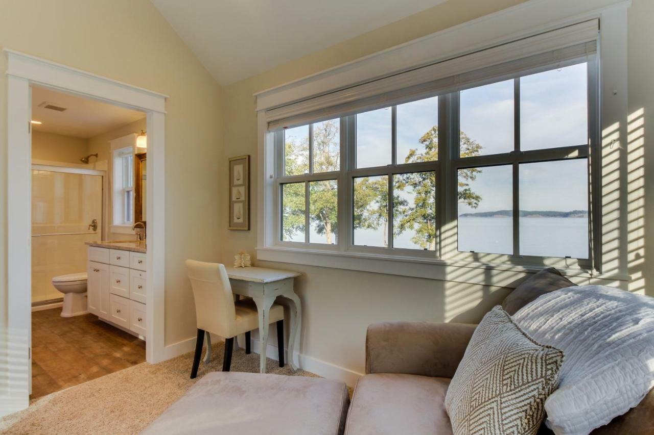 Orcas Beach Cottage Eastsound Экстерьер фото