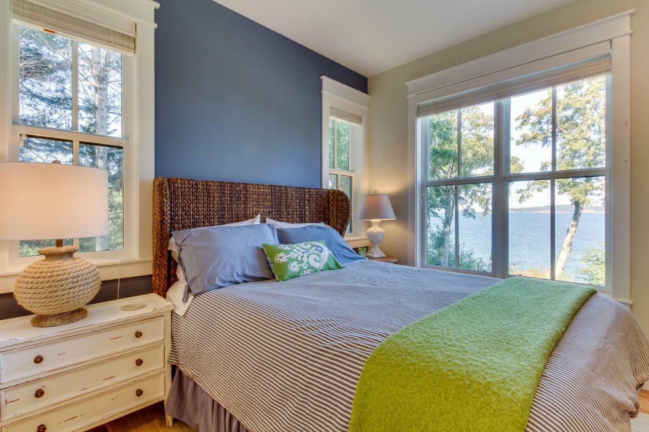 Orcas Beach Cottage Eastsound Экстерьер фото